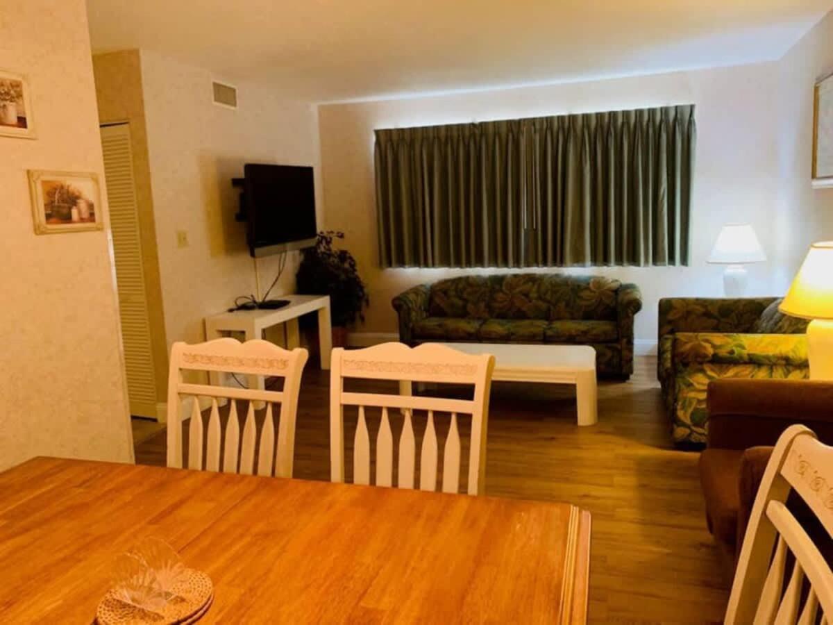 *Delightful Family Beach Retreat*Pool, Steps To The Sand*H32-3 Myrtle Beach Exteriör bild